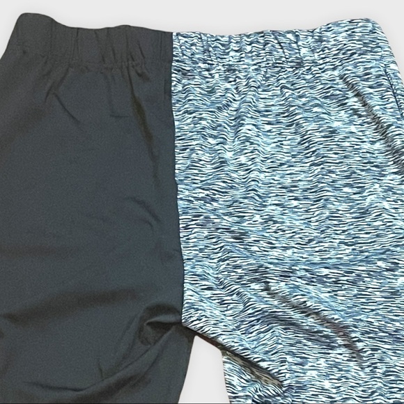 SHOSHO I where I can white spliced joggers
Size large - Picture 8 of 8